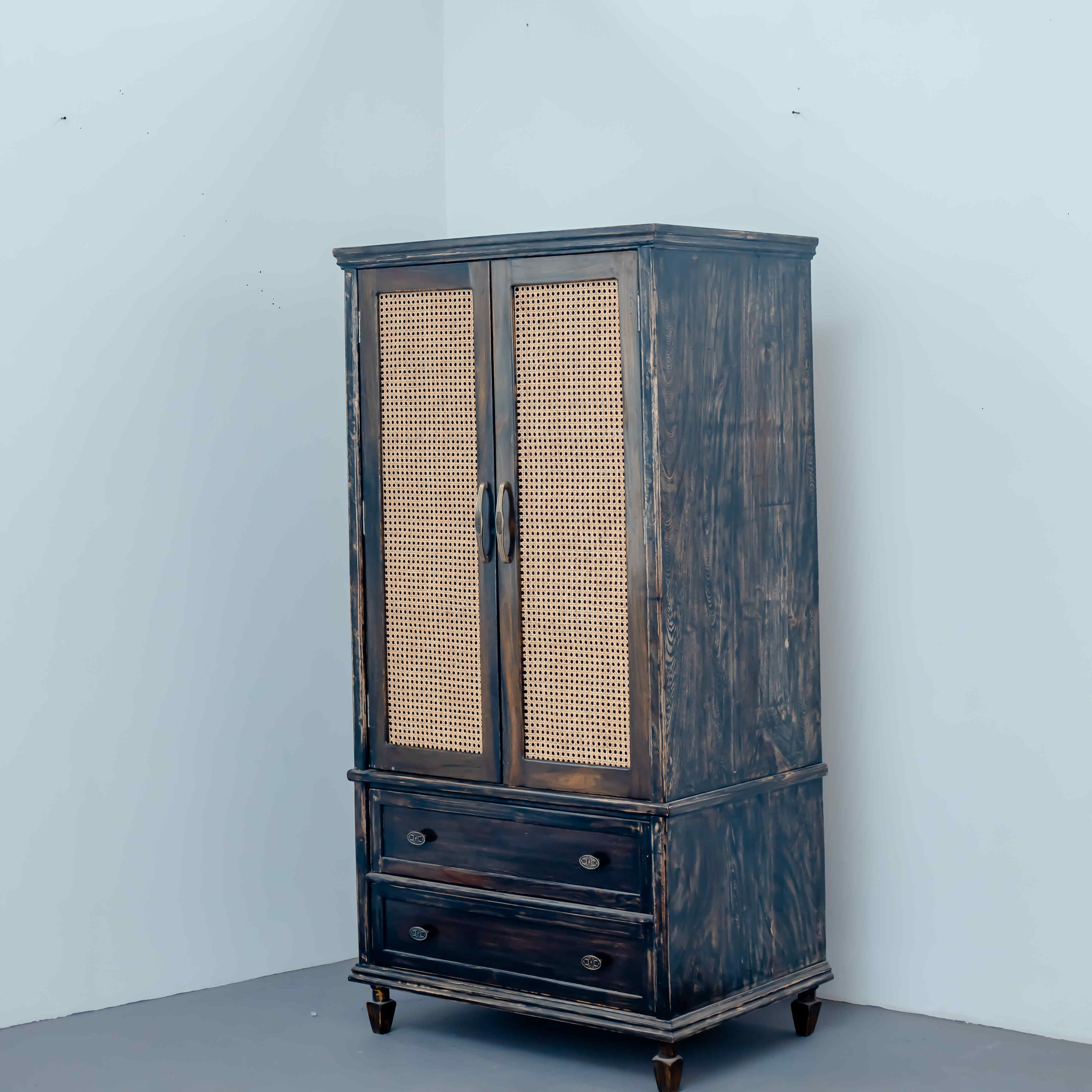 Pratigya Wardrobe